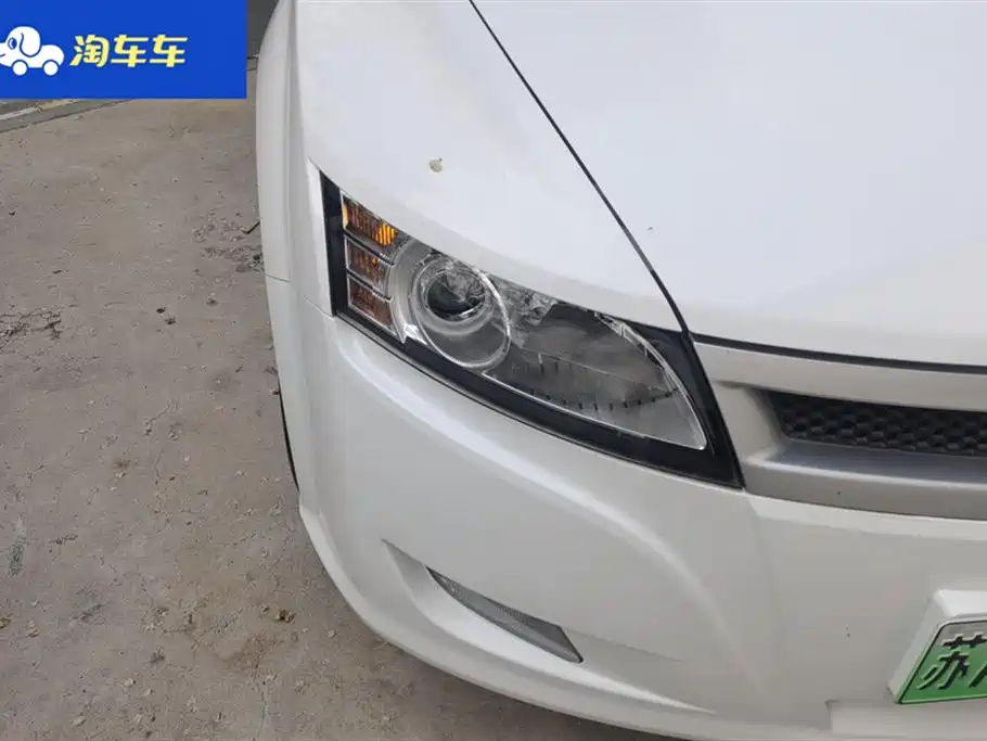 BYD e6