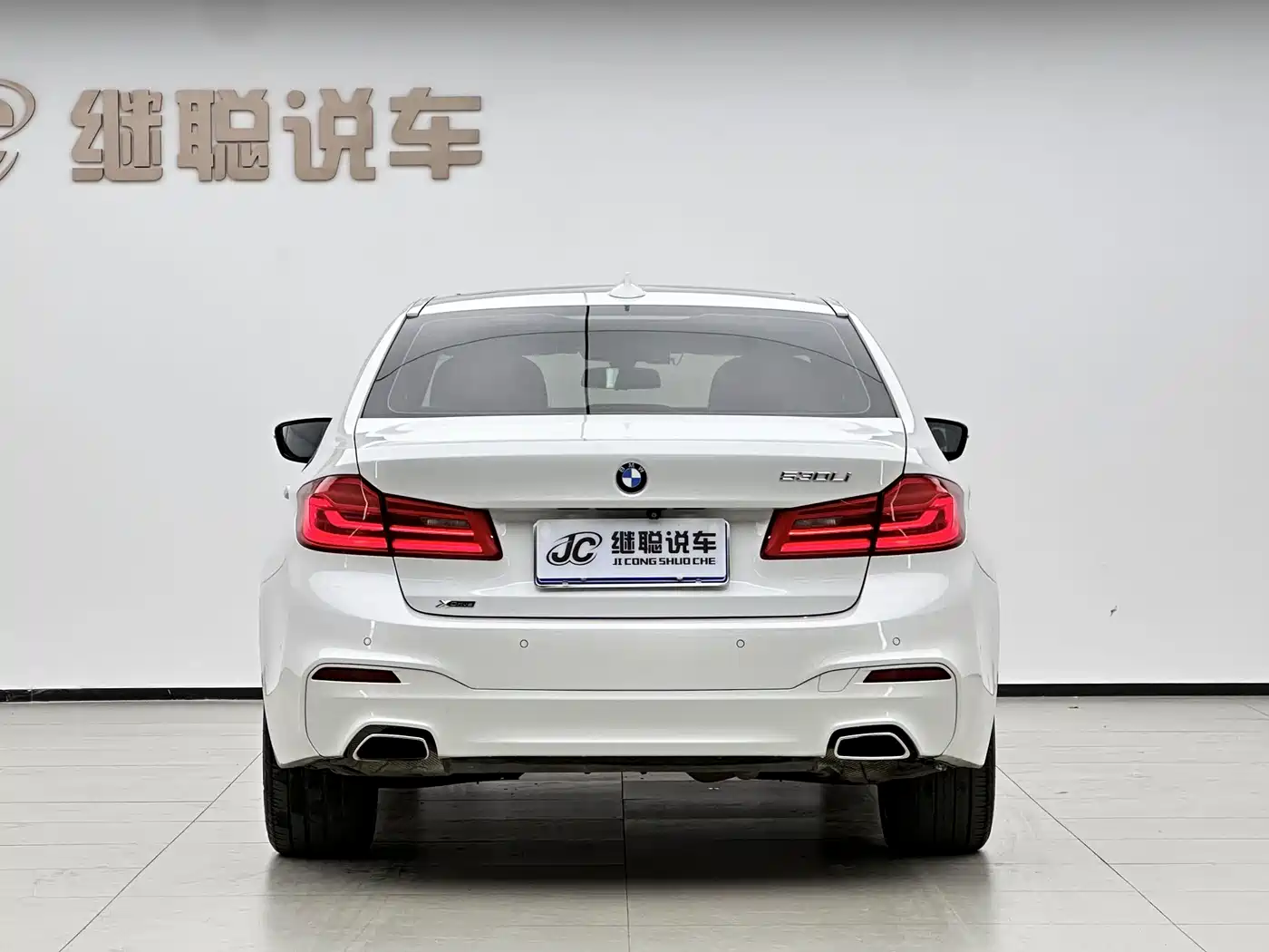 BMW 5 Series 2019 530Li xDrive M Sport Package фото 15
