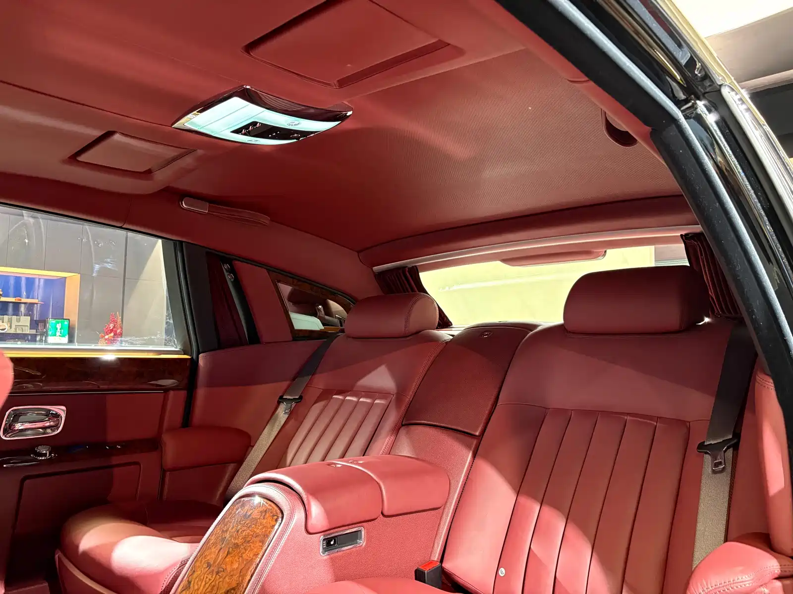 Фото 20 - Rolls-Royce Phantom