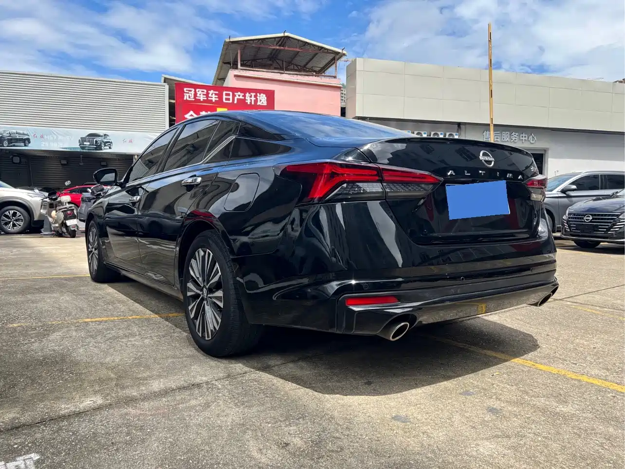 Фото 5 - Nissan Teana