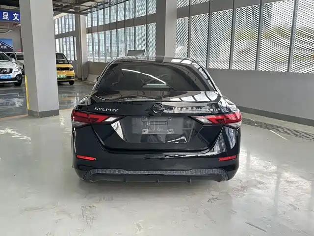 Nissan Sylphy 2021 1.6L XL CVT Joy Edition — фото 4