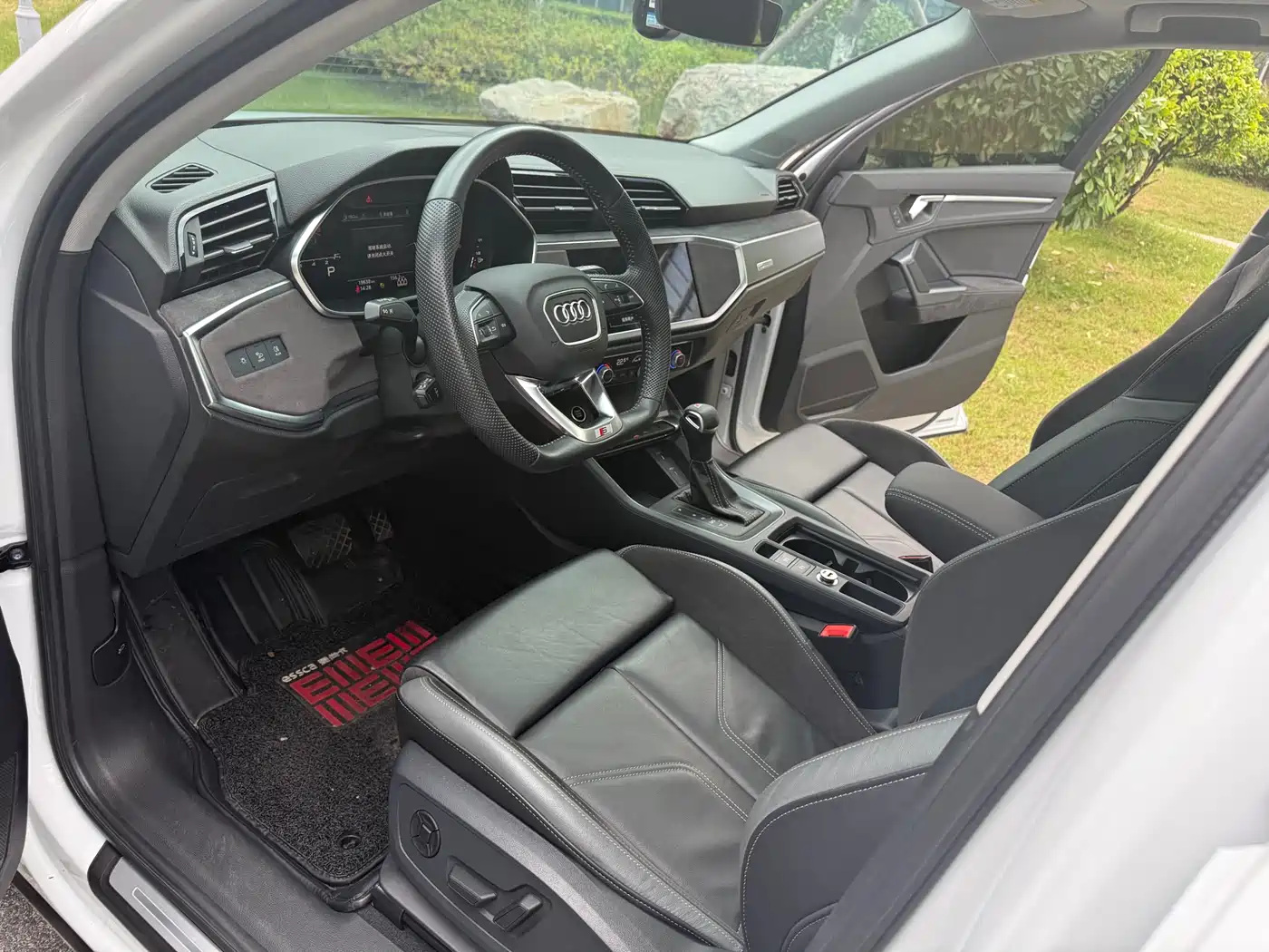 Audi Q3 Sportback 2022 40 TFSI Fashion фото 8