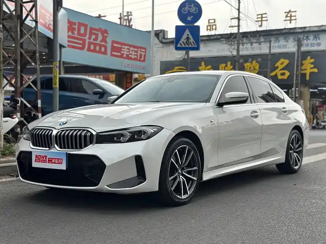 BMW 3 320Li, M Спорт-пакет