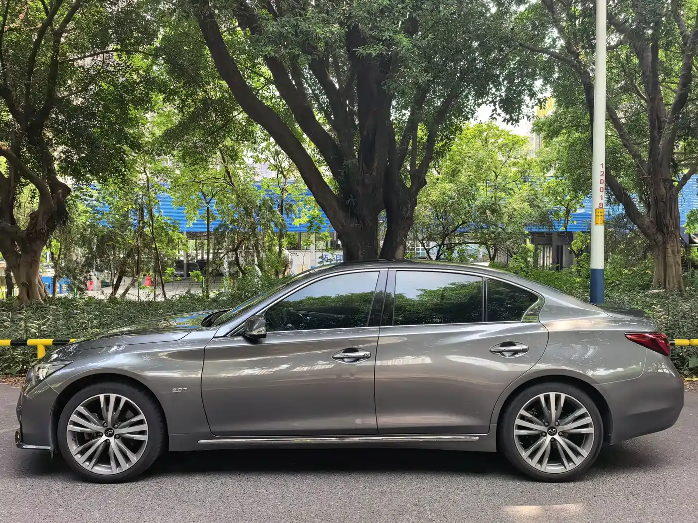Infiniti Q50L 2021 2021 2.0T Premium Sport
