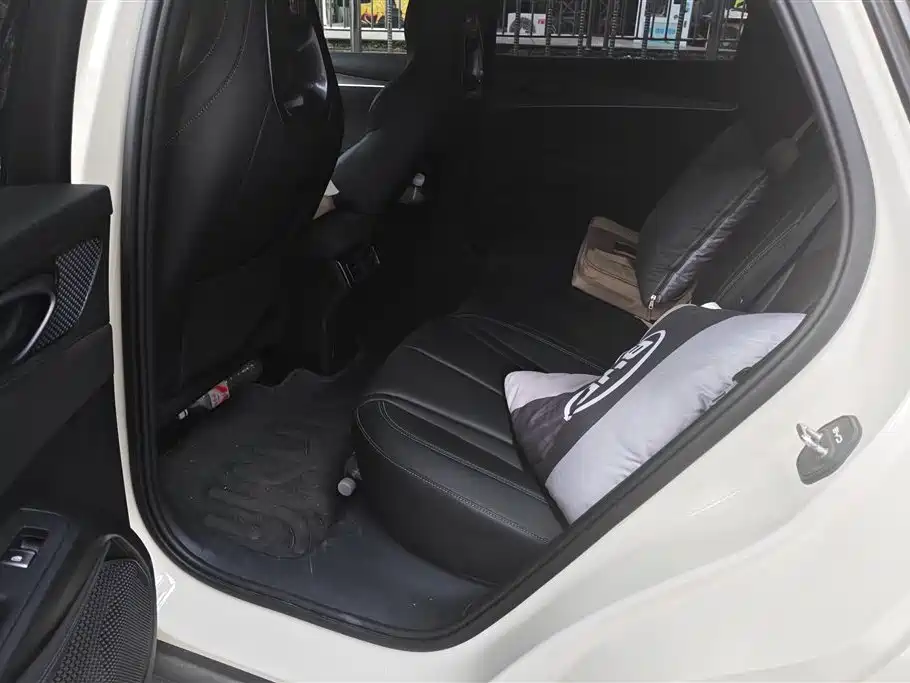 BYD SEAL 06 NEW ENERGY