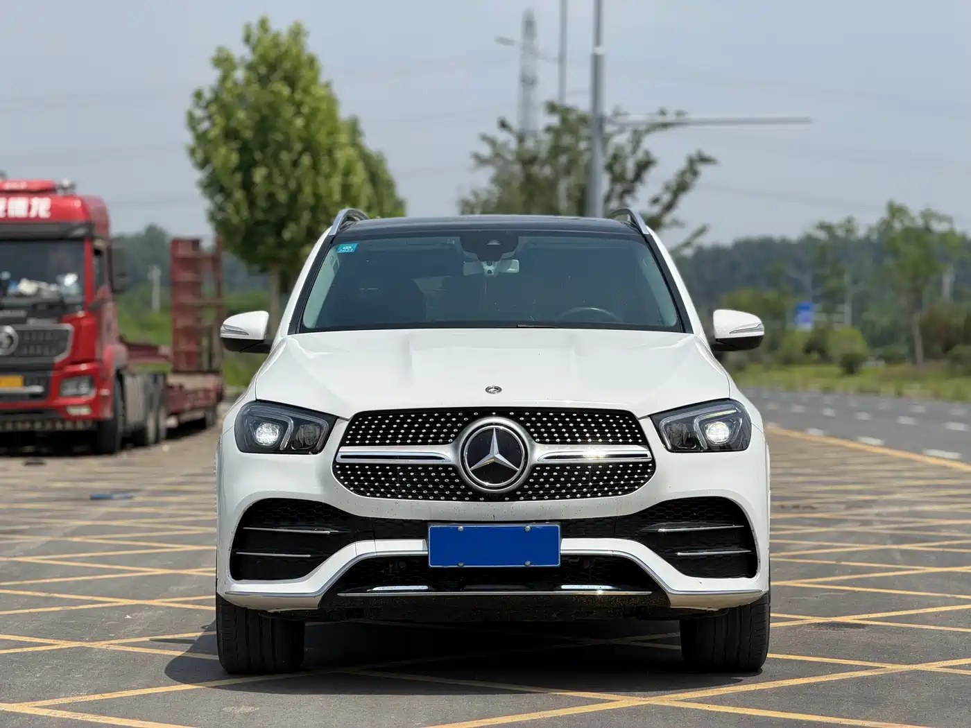 Mercedes-Benz GLE 2020 Facelift GLE 350 4MATIC Fashion Special Edition фото 2