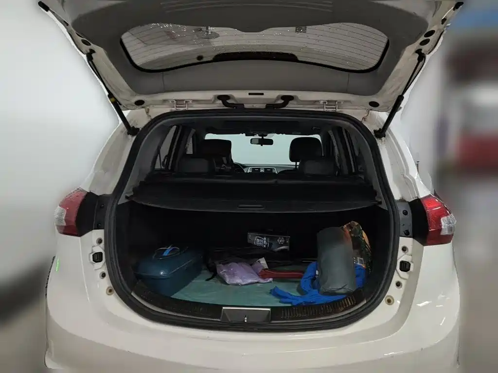 BAIC Senova X65 2015 2015 2.0T Automatic Elite