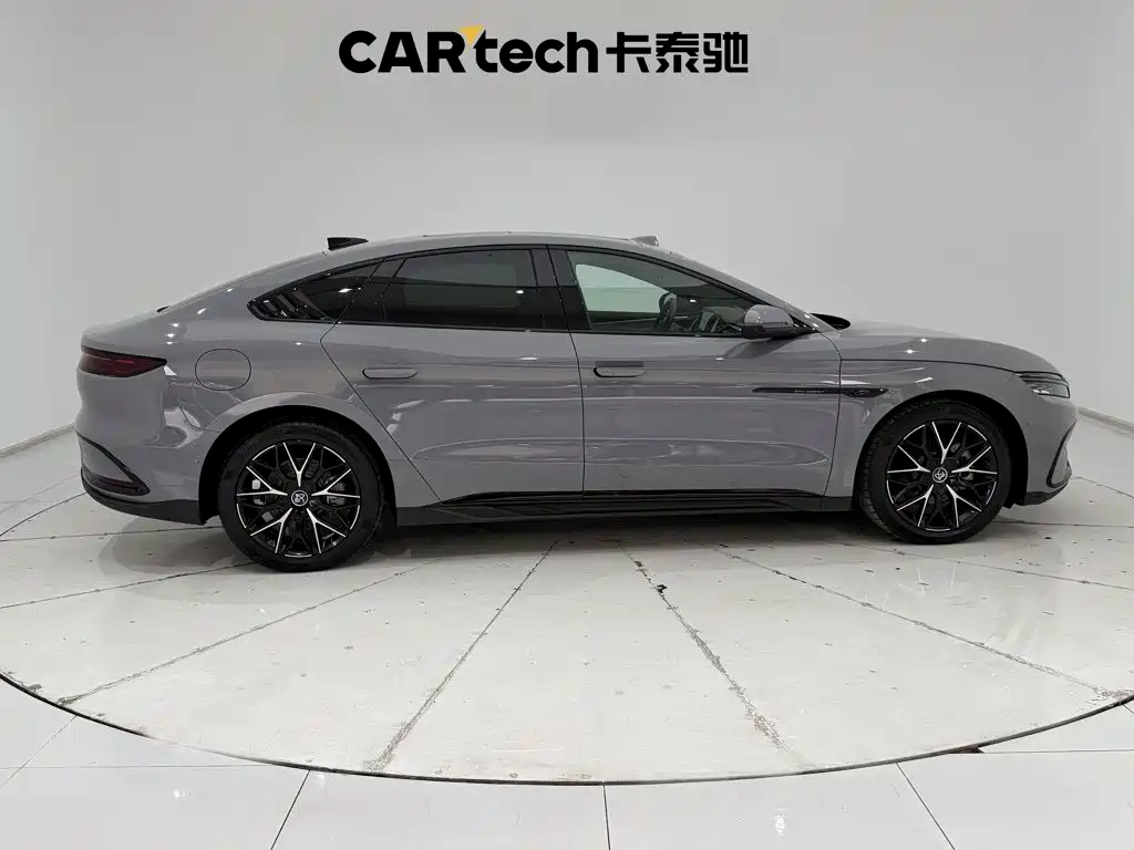 BYD Han 2025 2025 DM-i 125KM Honor
