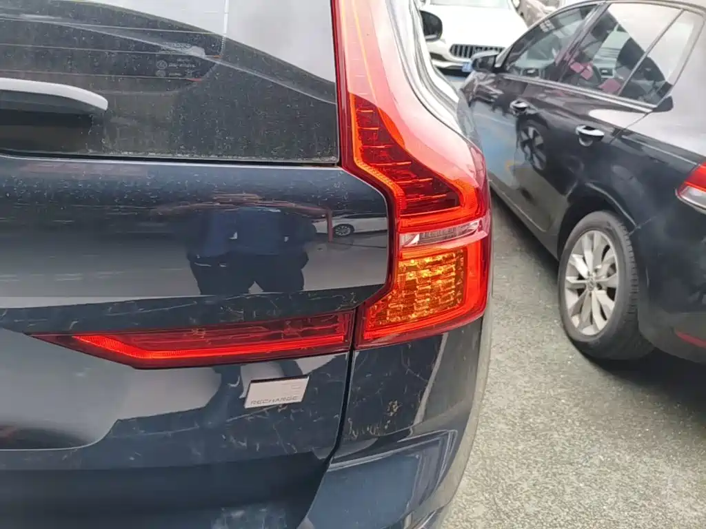 Volvo XC60 Plug-in Hybrid 2023 2024 T8 PHEV Long Range AWD Smart Elegance Luxury Edition
