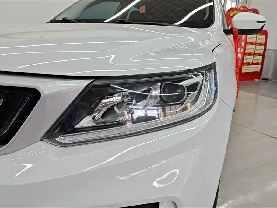 GEELY AUTOMOBILE VISION X6