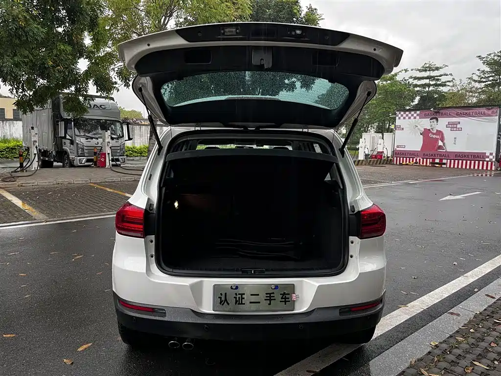 Volkswagen Tiguan 2013 1.8TSI Auto 2WD Comfort Edition фото 19