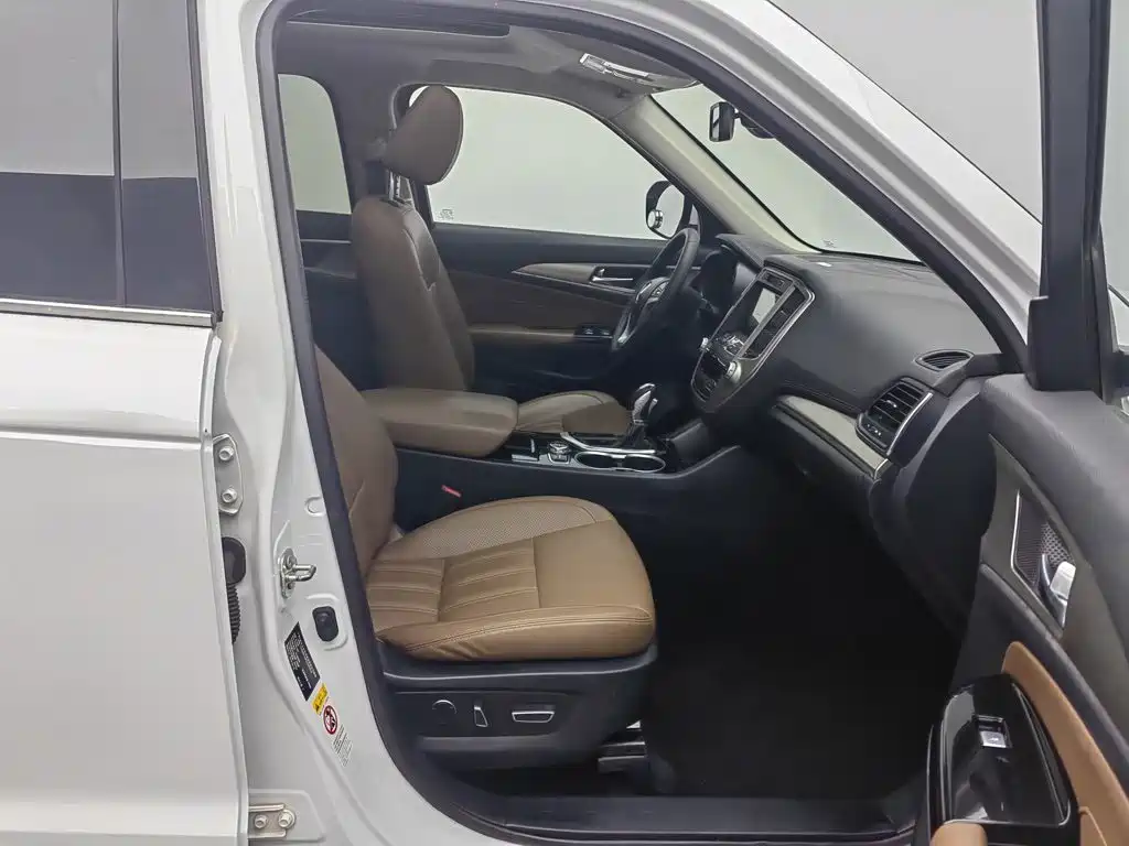 Changan CS95 2018 2017 2.0T 2WD Intelligent Expansion Edition