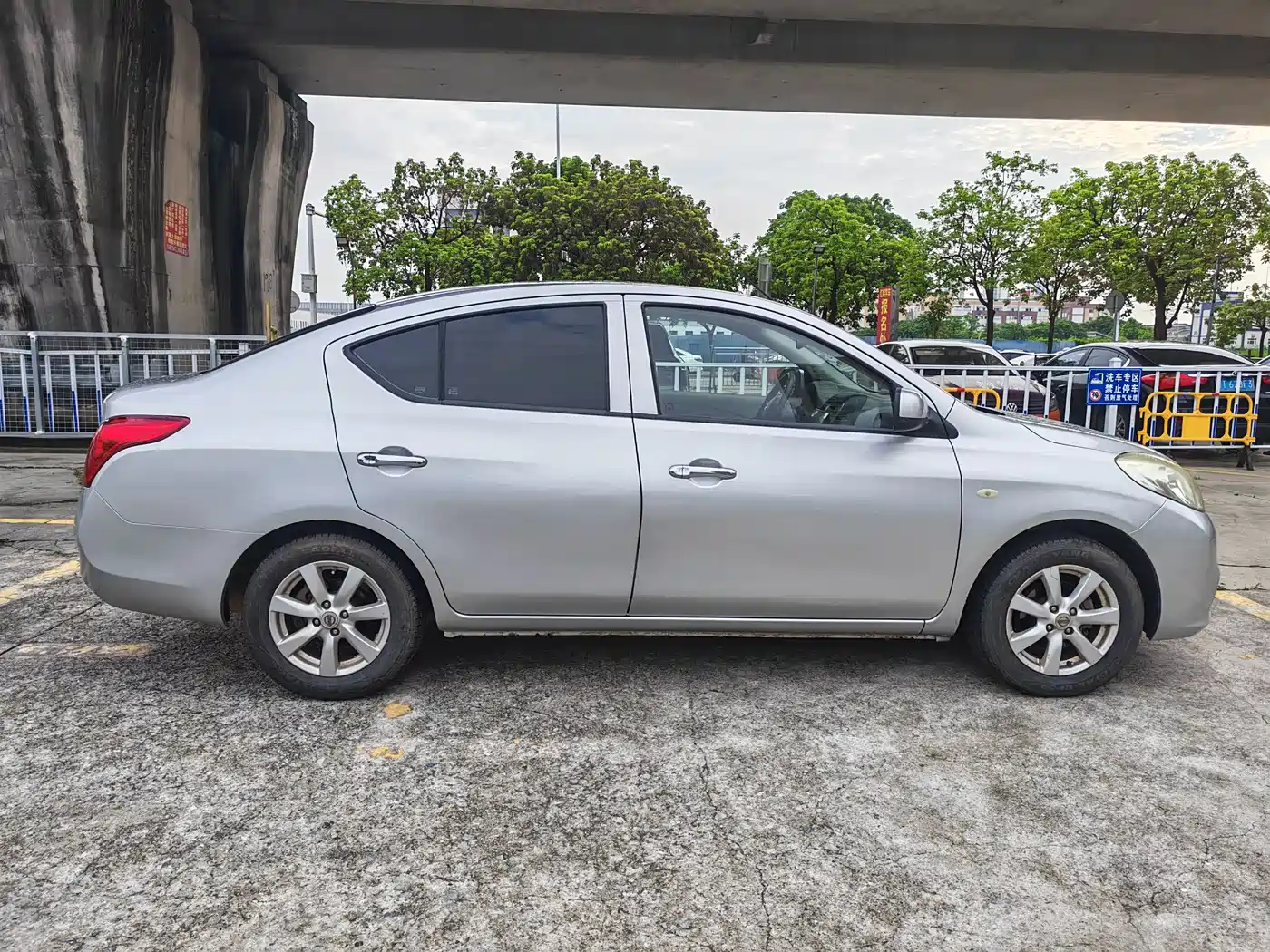 Nissan Sunny 2013 2011 1.5XE CVT Comfort Edition