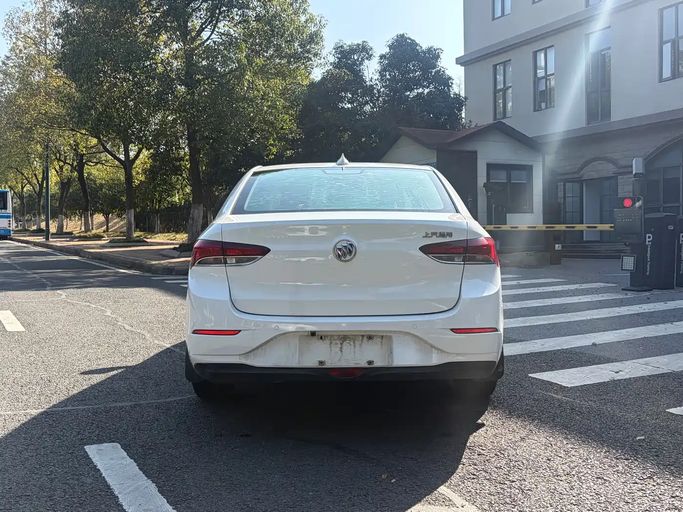 Buick Excelle 2019 15T DCT Progressive Type China VI фото 8