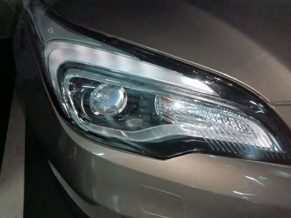 Фото 7 - Buick Envision Plus