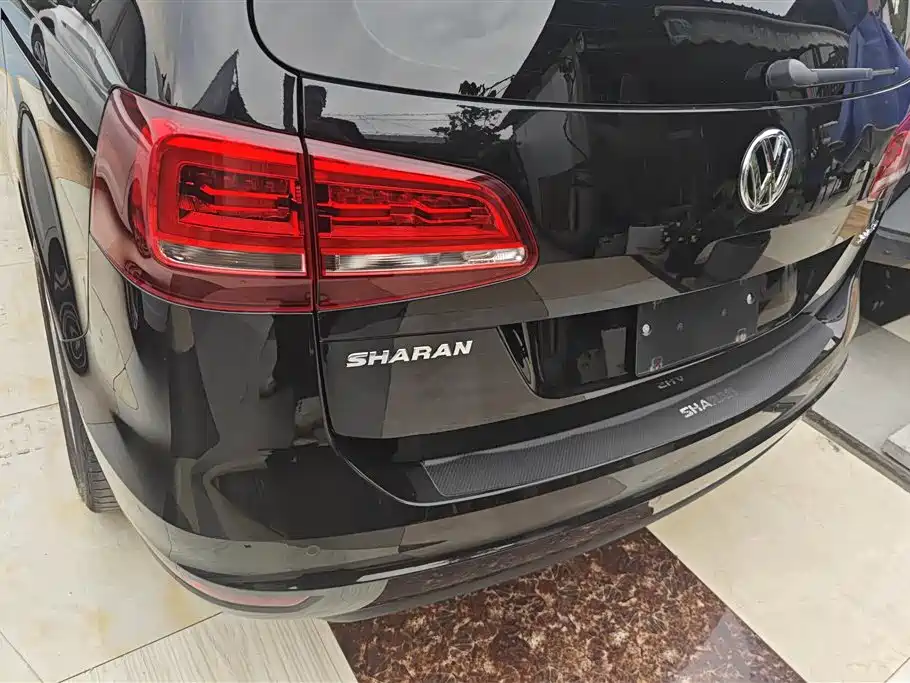 Volkswagen Sharan 2016 380TSI Comfort 7-seater фото 4