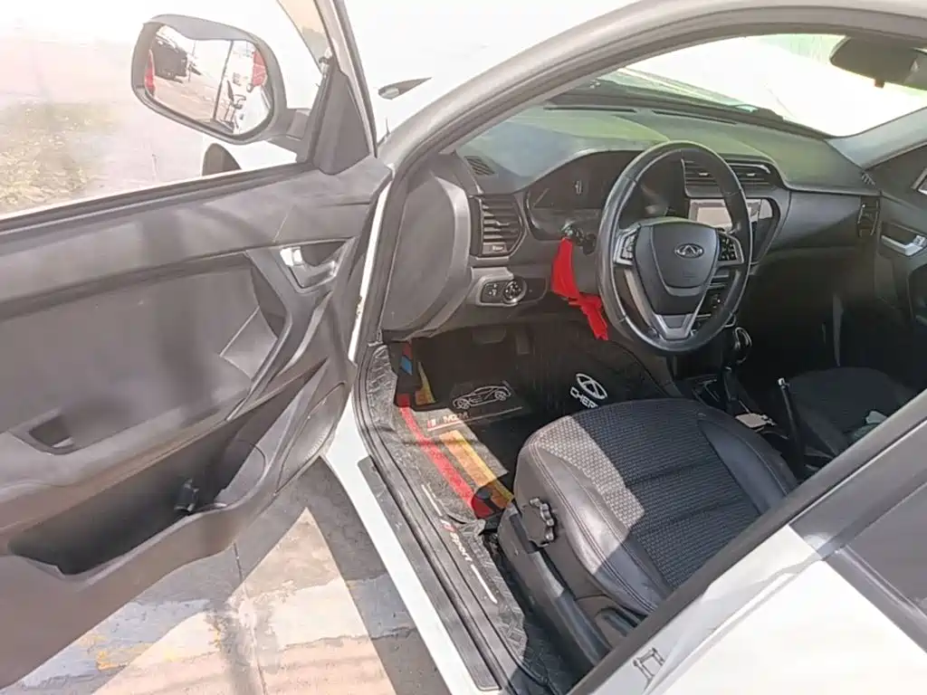Chery Tiggo 3 2016 2016 1.6L CVT Smart Edition