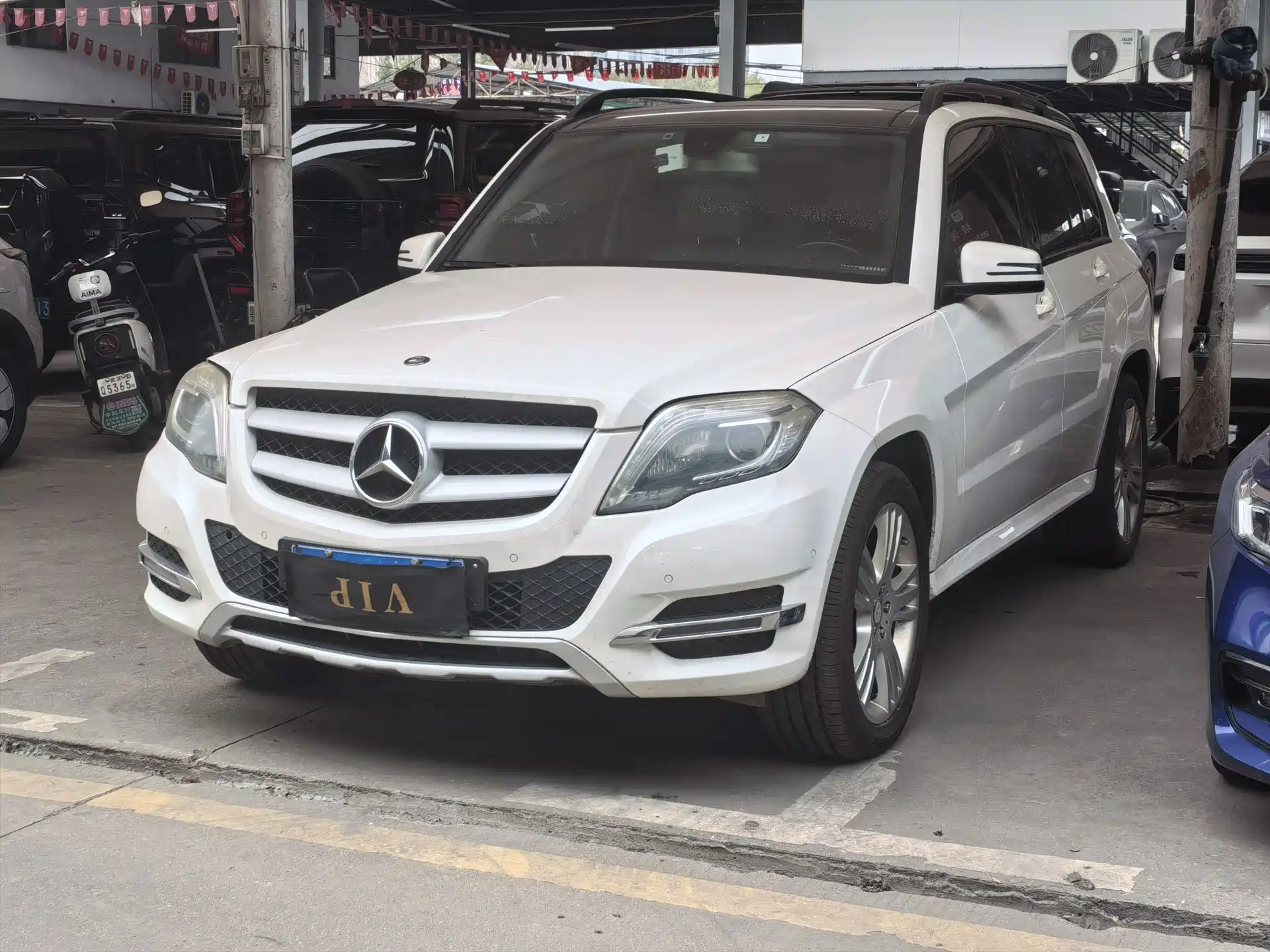 Photo 1 - Mercedes-Benz GLK-Class