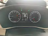 Фото 8 - Geely Coolray