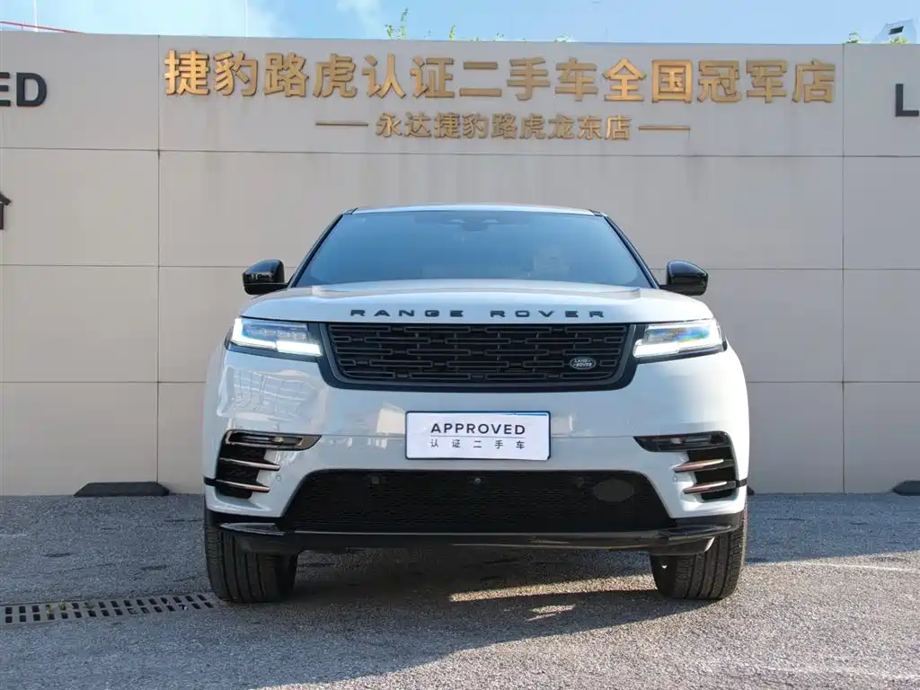 Фото 2 - Land Rover Range Rover Velar