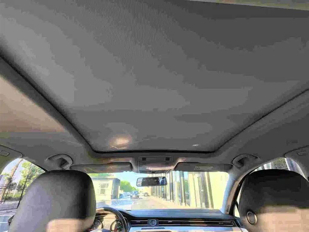 Volkswagen Magotan 2018 280TSI DSG Comfort фото 17
