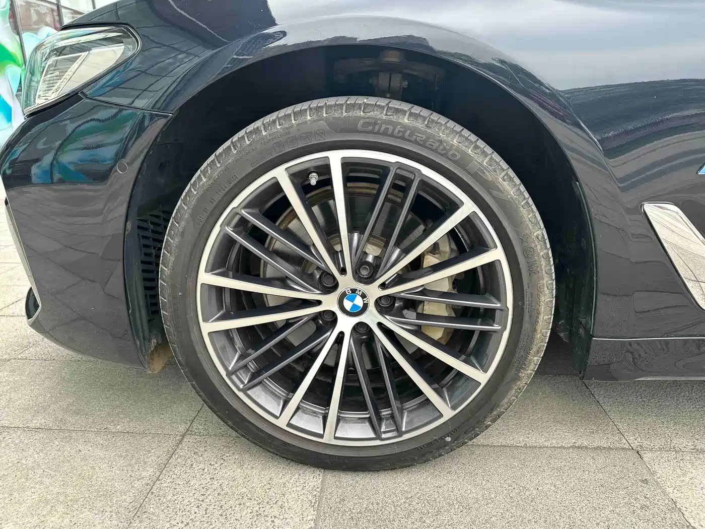 BMW 5 Series 2021 530Li Leading M Sport Package фото 10