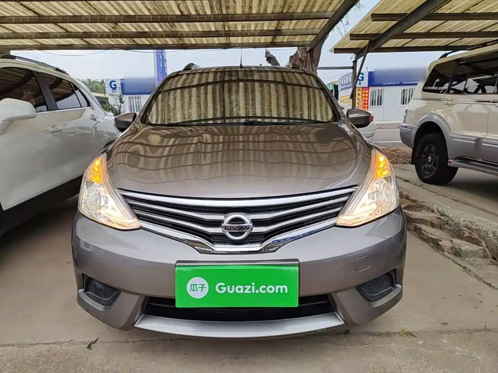 Nissan Livina 2015 2015 1.6XE Manual Comfort Edition