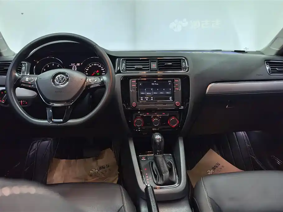 Volkswagen Sagitar 2018 280TSI DSG Comfort фото 12
