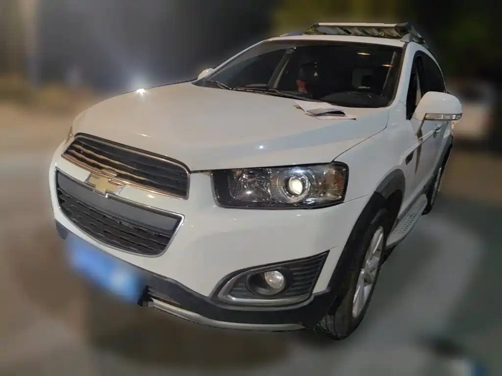 Chevrolet Captiva 2015 2.4L AWD Flagship 7-Seater фото 2