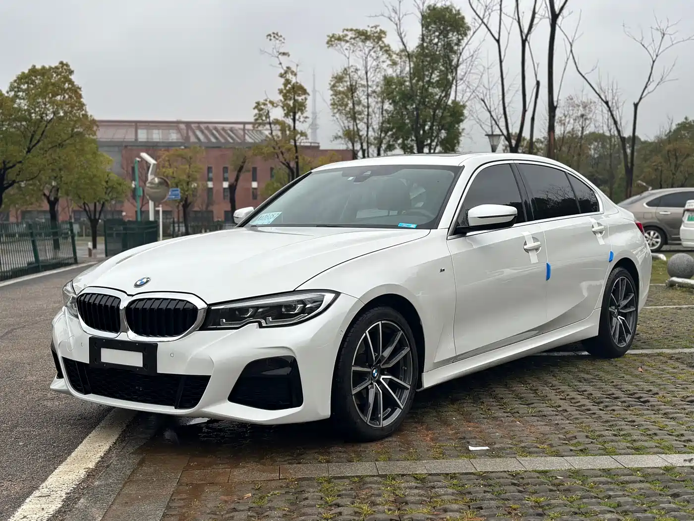 BMW 3 Series 2022 325Li M Sport Package