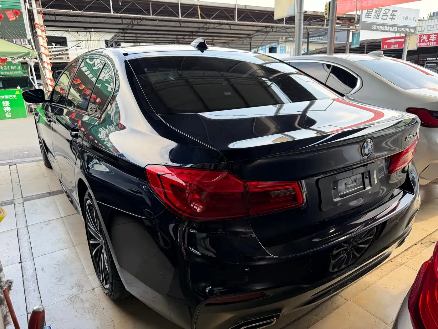 BMW 5 Series 2019 Facelift 530Li Leading M Sport Package фото 4