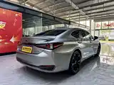 Фото 4 - Lexus ES