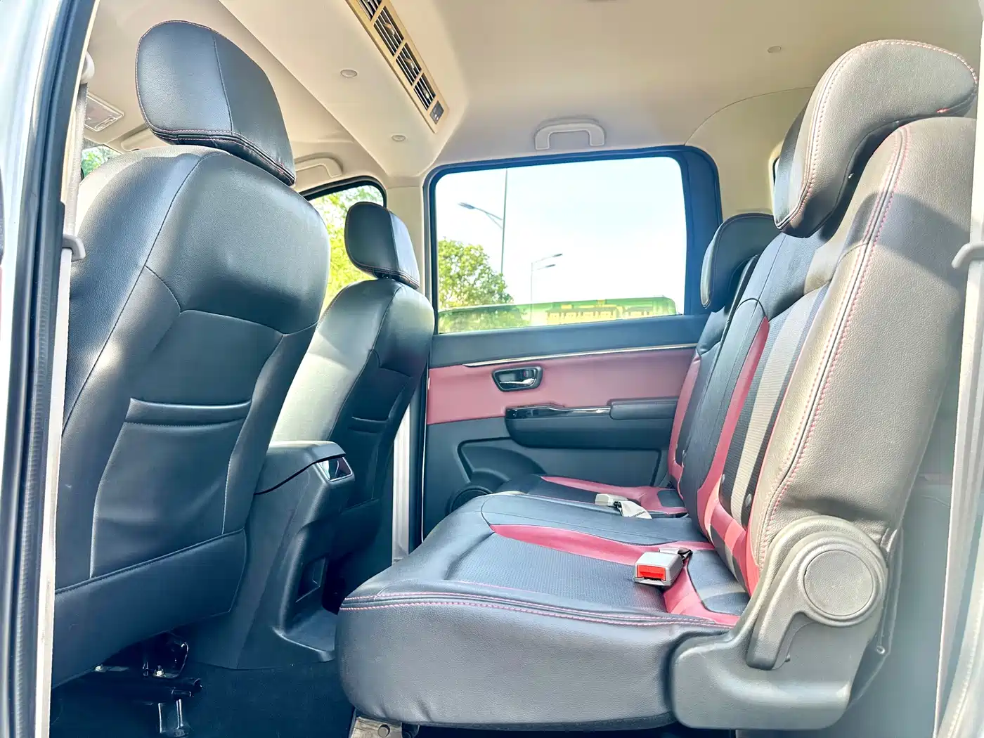BAIC Huansu H2 2016 2015 1.5L AMT Luxury BJ415C