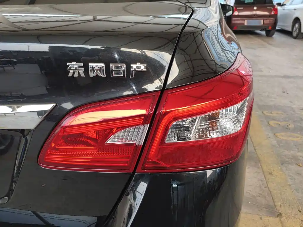 Фото 8 - Nissan Sylphy