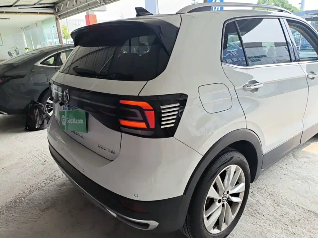 Volkswagen T-Cross 2024 2023 300TSI DSG Comfort Edition