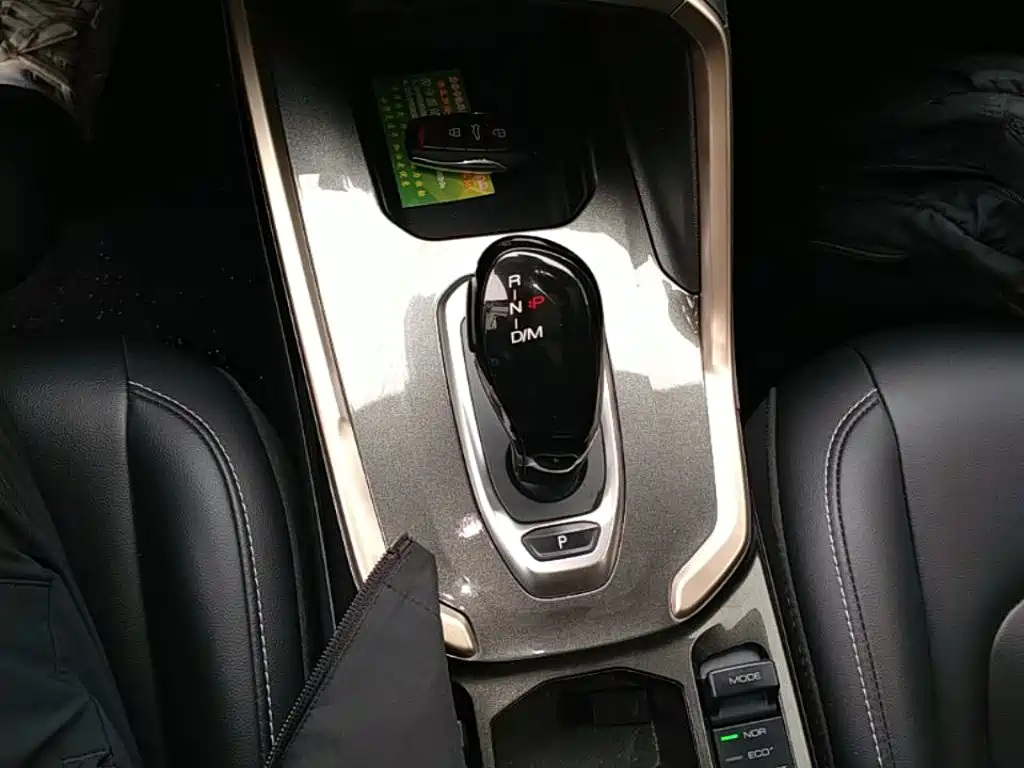 صورة 14 - Haval H6