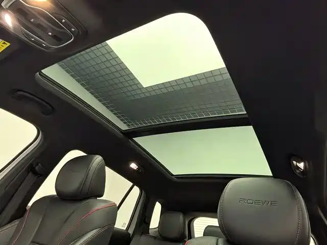 Фото 9 - Roewe RX5 MAX