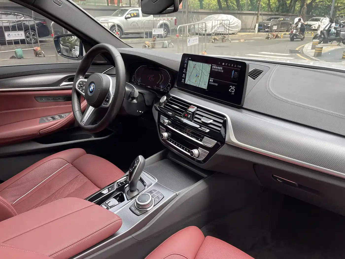 BMW 5 SERIES NEW ENERGY