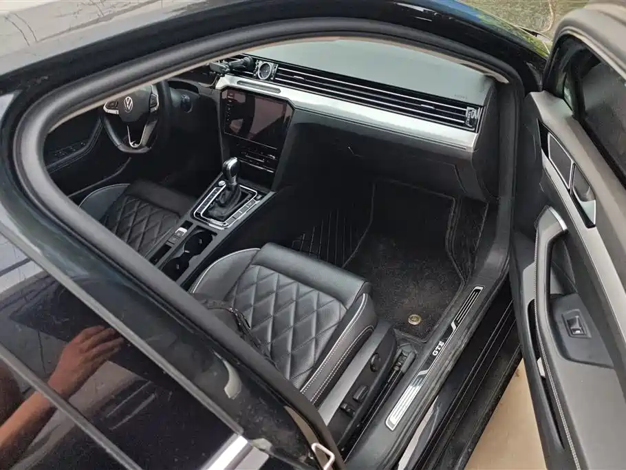 Volkswagen Magotan GTE Plug-in Hybrid 2022 GTE Luxury фото 8