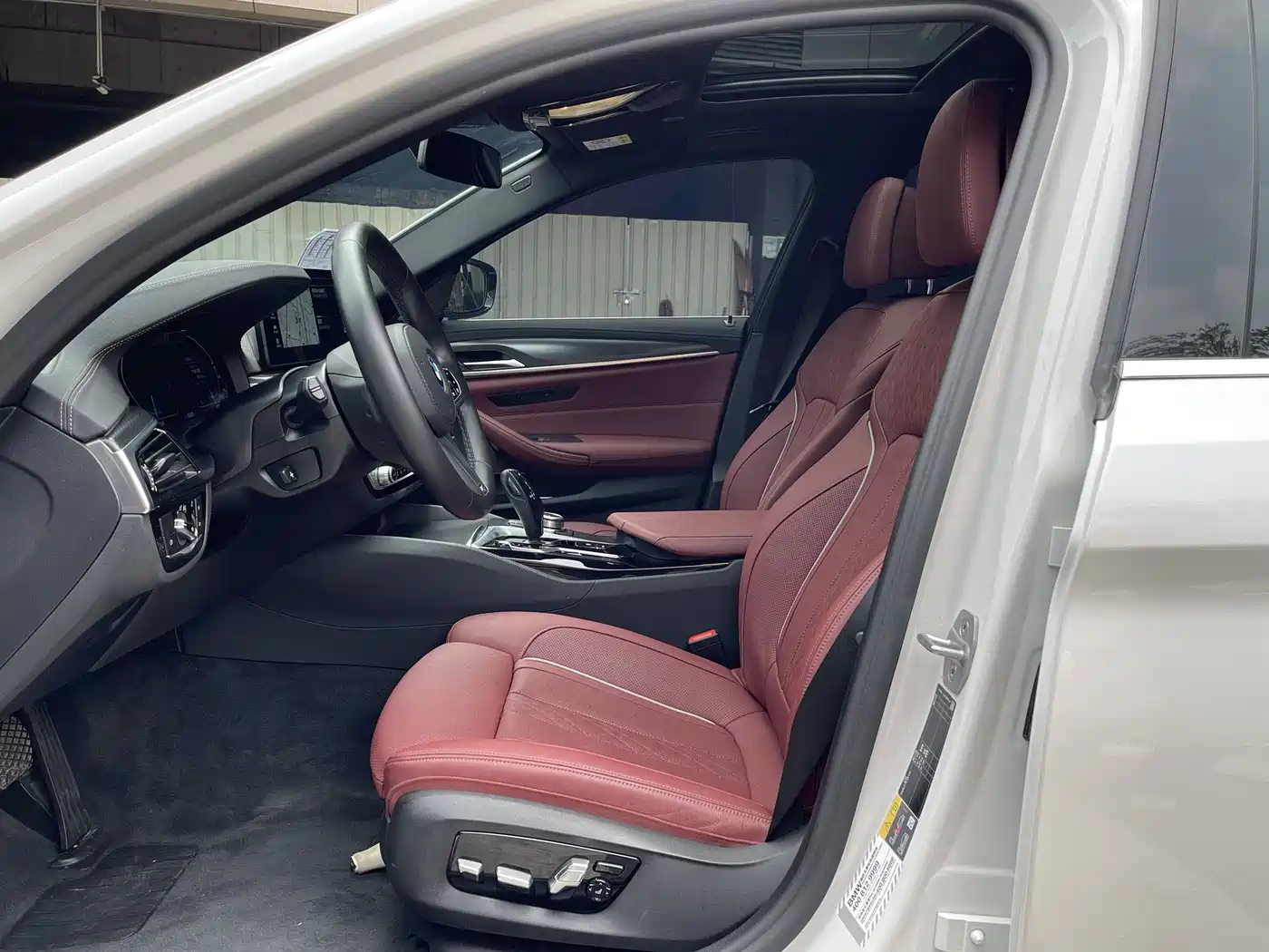 BMW 5 SERIES NEW ENERGY