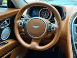 Фото 17 - Aston Martin DB11
