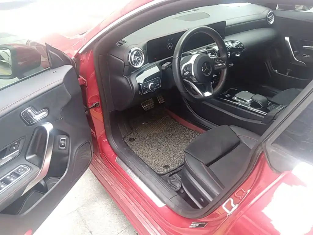 Mercedes-Benz CLA (Import) 2020 2020 CLA 200