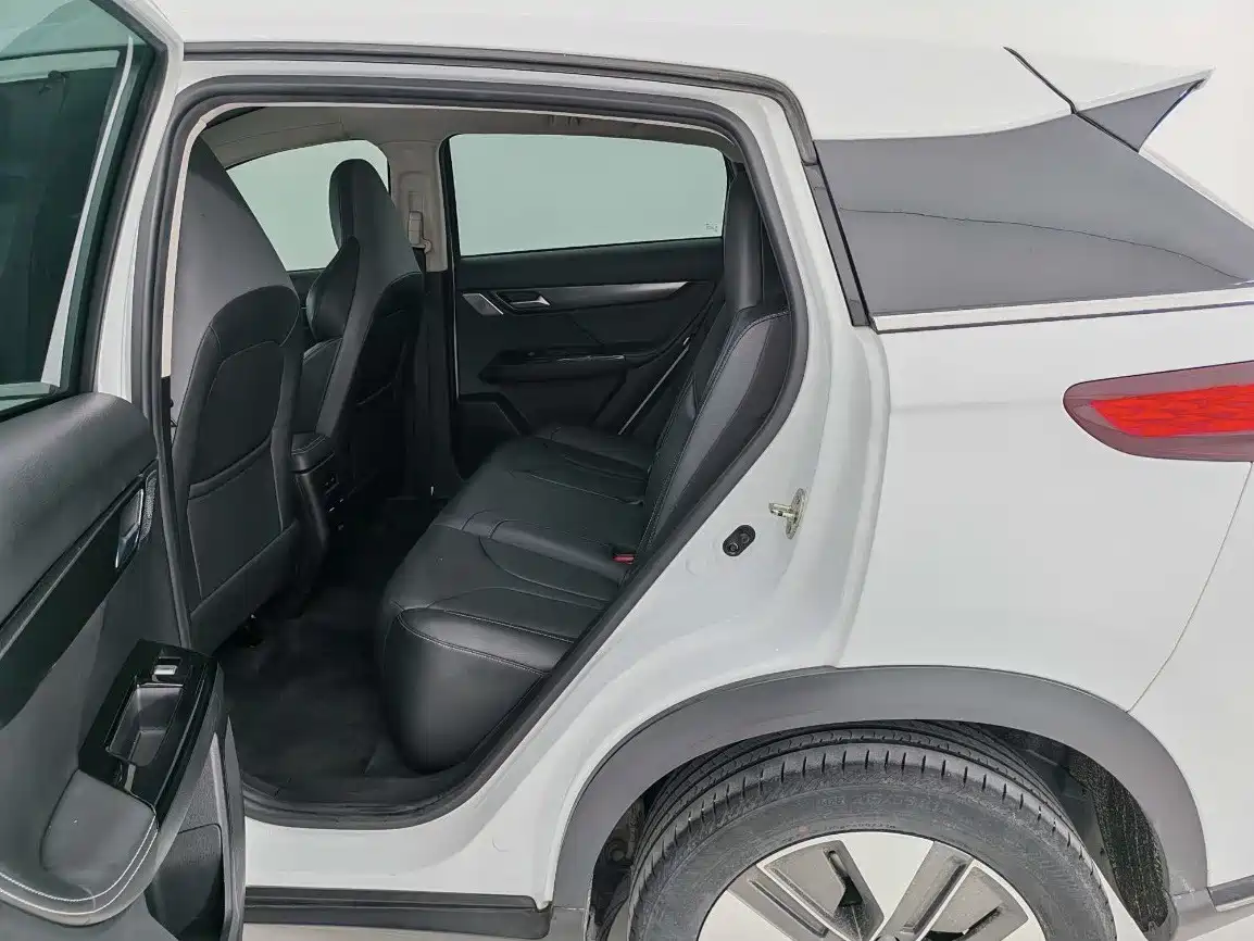 2023 XPeng G3