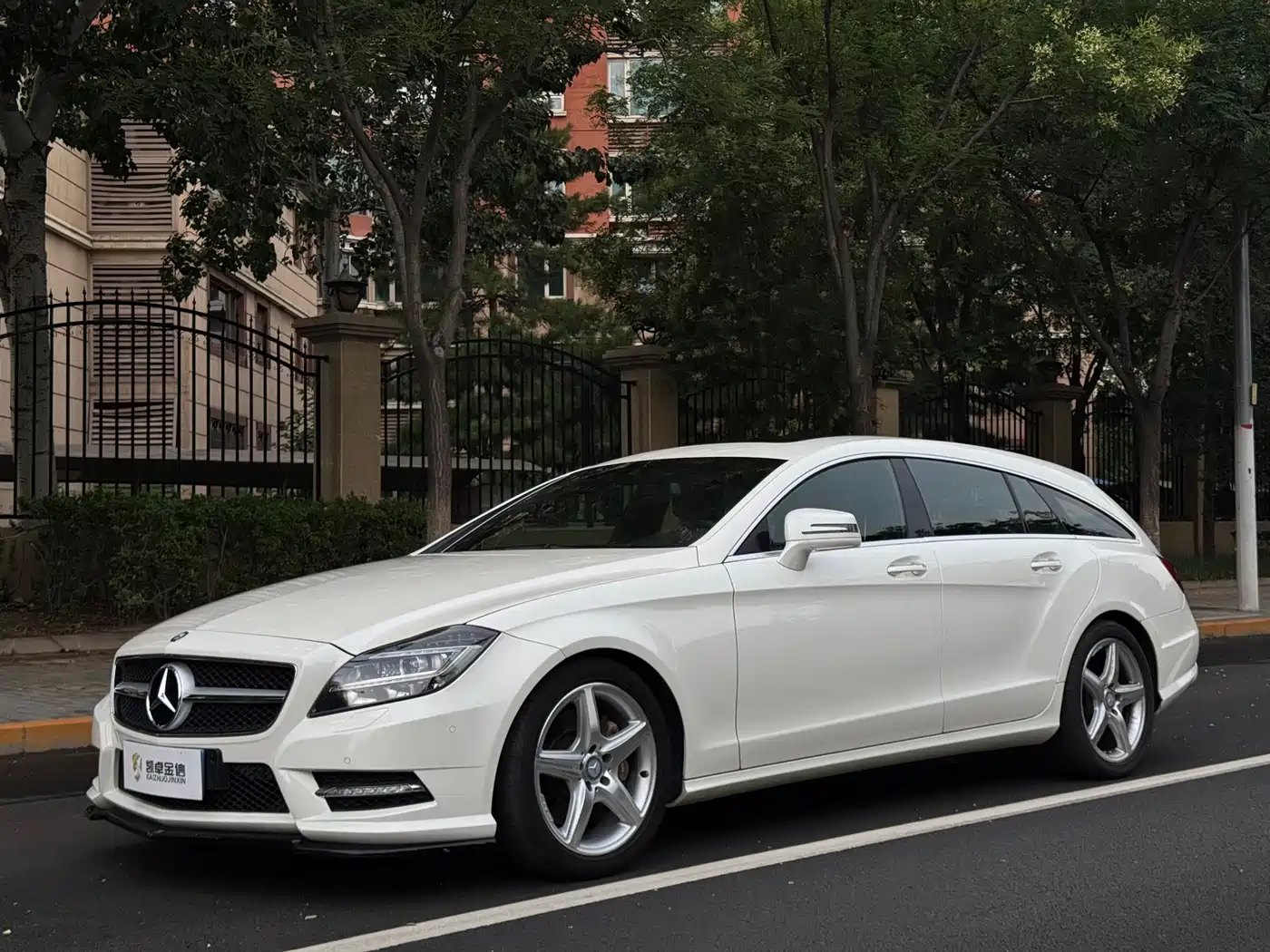 Mercedes-Benz CLS 2013 CLS 350 Shooting Brake Fashion