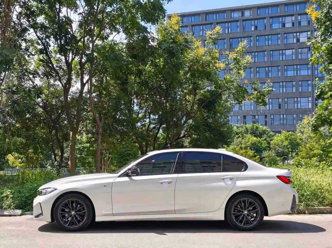 Фото 3 - BMW 3 Series