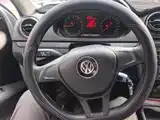 Photo 15 - Volkswagen Jetta