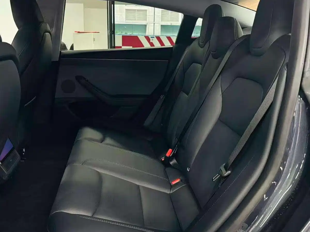 Tesla Model 3 2026 2025 Model Long Range Rear-Wheel Drive