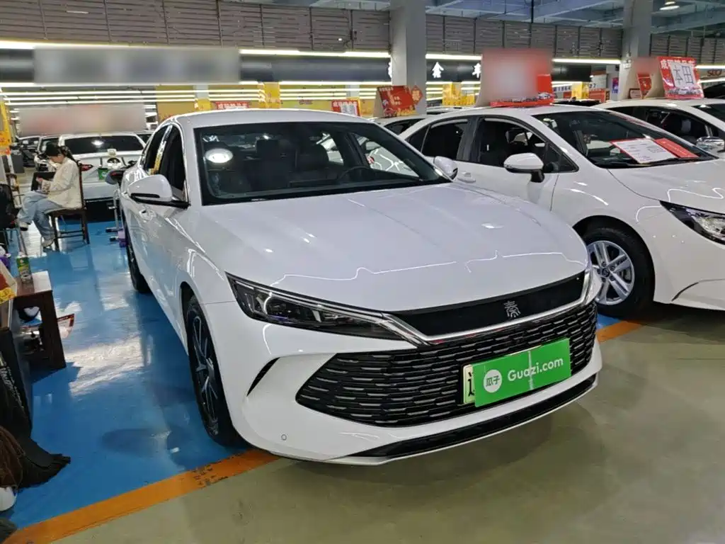 BYD Qin L 2024 DM-i 80KM Superior фото 4