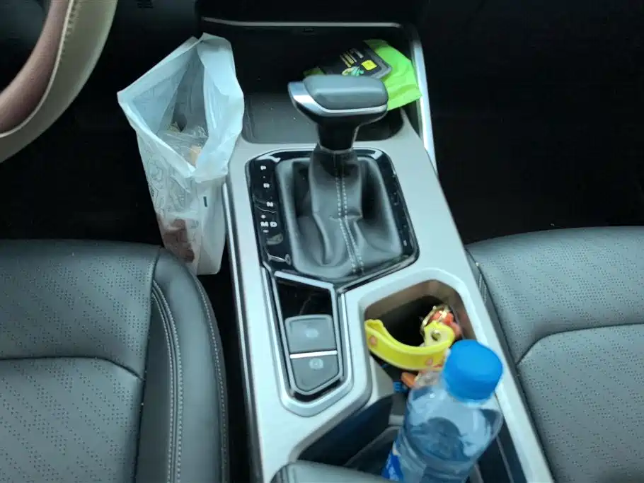 GEELY AUTOMOBILE EMGRAND