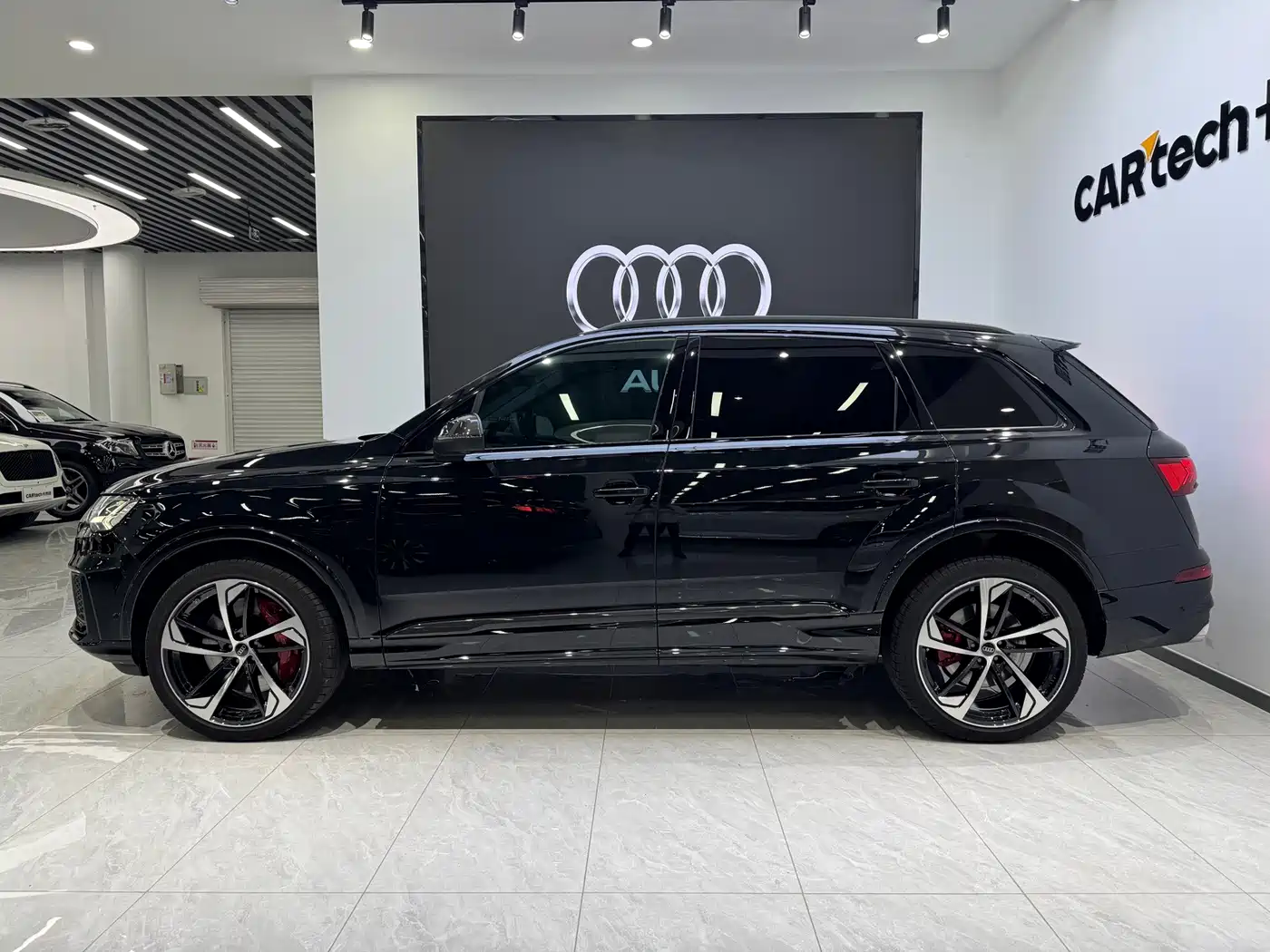Audi SQ7 2024 2024 4.0 TFSI Dark Knight Edition